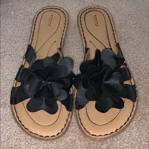 Sonoma Lifestyle sandals